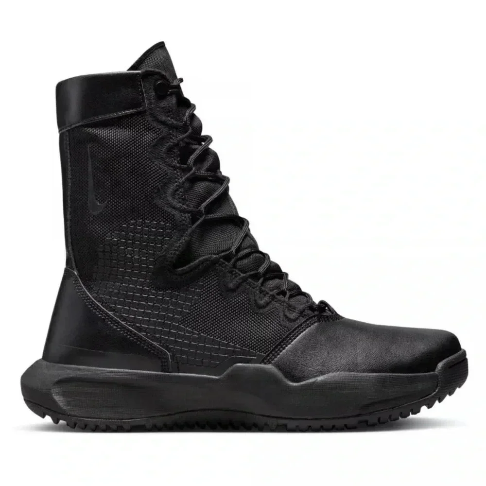 NWOT Nike SBF B1 8” Tactical Military Hiking Triple Black Boots